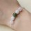 Bijou bracelet porte-bonheur amour, agate pierre de lune quartz rose.