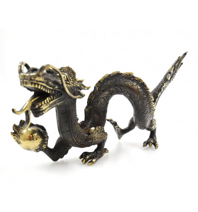 Asian Dragon statue in handmade bronze. Rare collector's item.