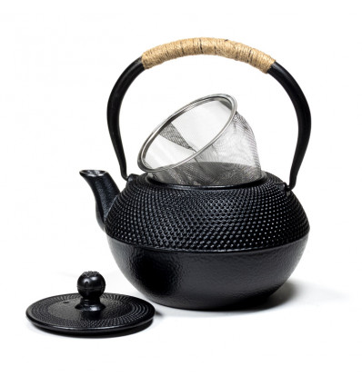 Japanese-style black cast iron teapot - 0.6L