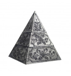 Boîte à bijoux argentée forme Pyramide 20cm - Décor floral